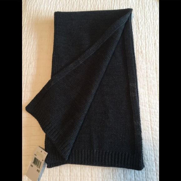 NWT Michael Kors grey pin dot logo scarf - Picture 7 of 8